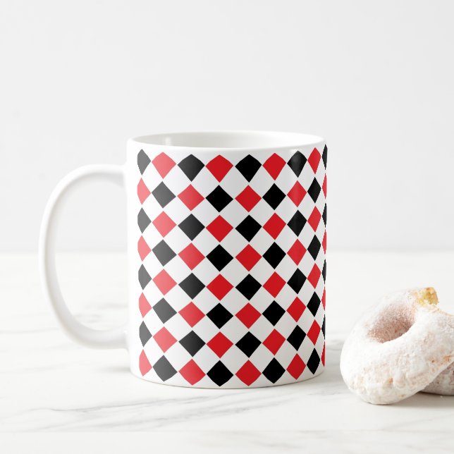 Svart och rött Argyle-mönster Kaffemugg (Med munk)
