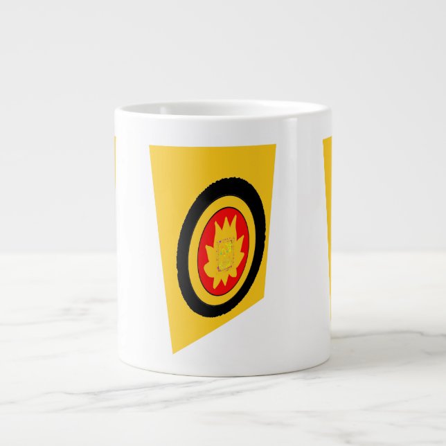 Svart och senapsgrafik, modern färgad jumbo mugg (Framsidan)