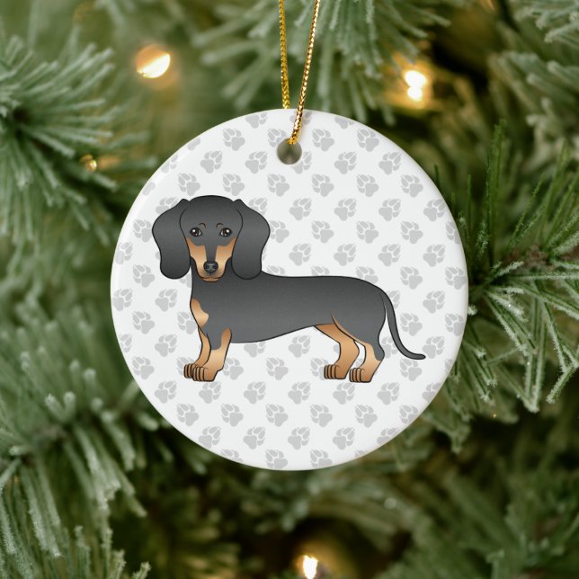 Svart och Tan Slät Hår Dachshund Hund & Text Julgransprydnad Keramik (Träd)