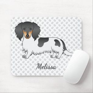Svart Och Tanbrokig Långhårig Dachshund & Namn Musmatta