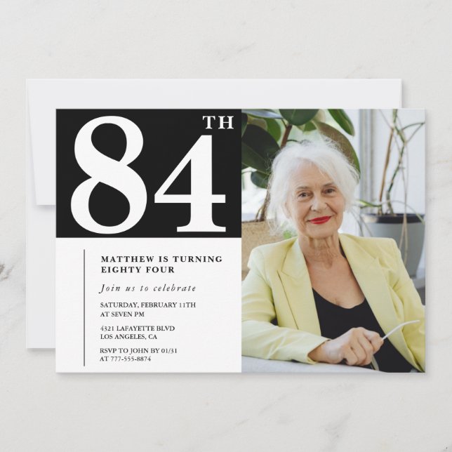Svart och vit 84-års födelsedagsinbjudan Foto Inbjudningar (Framsida)