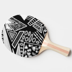 Svart och vit bana med inspikat Mode Pingisracket
