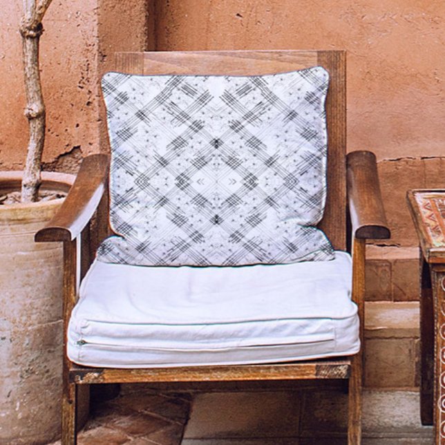 Svart och vit Blommigt, estetisk Kudde (Skapare uppladdad)