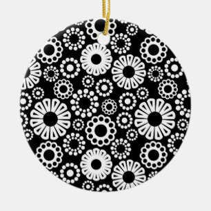 Svart och vit blommigt Ornament