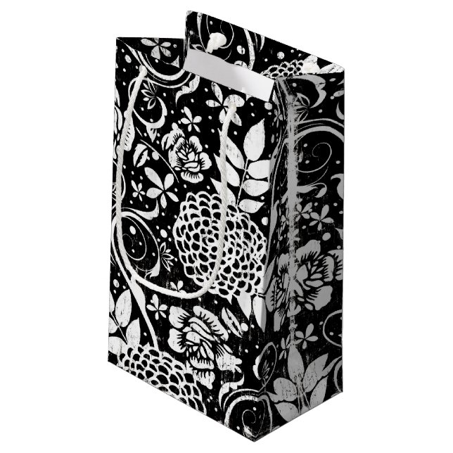 Svart och vit blomsterblommor presentpåse (Baksidan Vinklad)