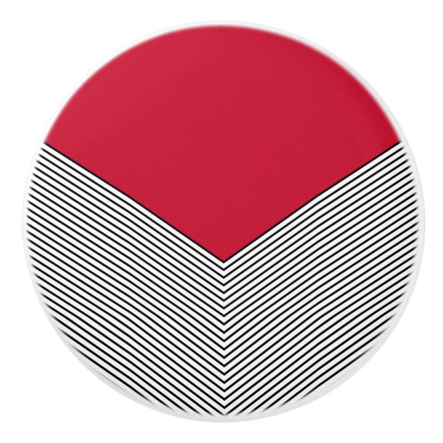 Svart och vit chevron-design och röd triangel knopp (Framsidan)