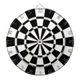 Svart och vit darttavla