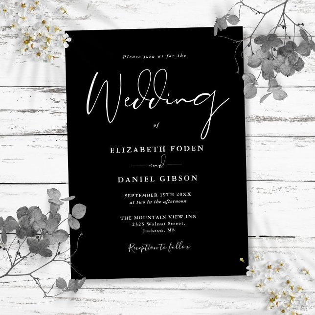 Svart och vit elegant modern script bröllop inbjudningar (Black And White Elegant Modern Script Wedding Invitation)