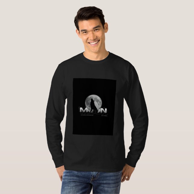 Svart och vit enkel varg och måne T-shirt (Hel framsida)