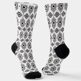 Svart och vit etnisk ikat geometric mönster