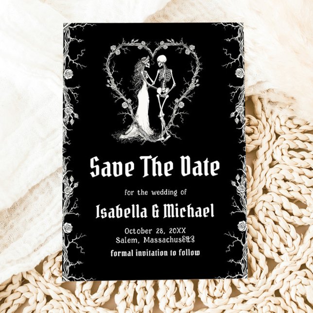 Svart och Vit Halloween Gotisk Spara Datum Inbjudningar (Black and White Halloween Gothic Save The Date Invitation)