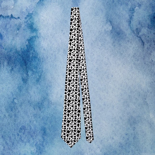 Svart och vit ko tryck djur mönster slips (A tie with a black and white cow pattern)