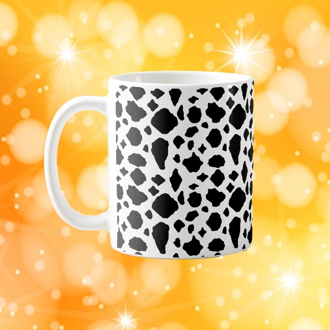 Svart och vit ko tryck mönster farmhouse  kaffemugg (A mug with a black and white cow pattern)