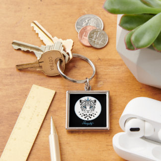 Svart och vit leopardkronanhängsmycke med personli fyrkantig silverfärgad nyckelring