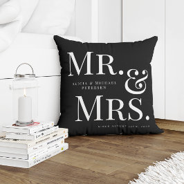 Svart och vit Modern Mr och Mrs anpassat namn Kudde
