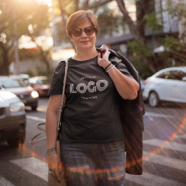 Svart och vit modern rektangulär logotyp t shirt