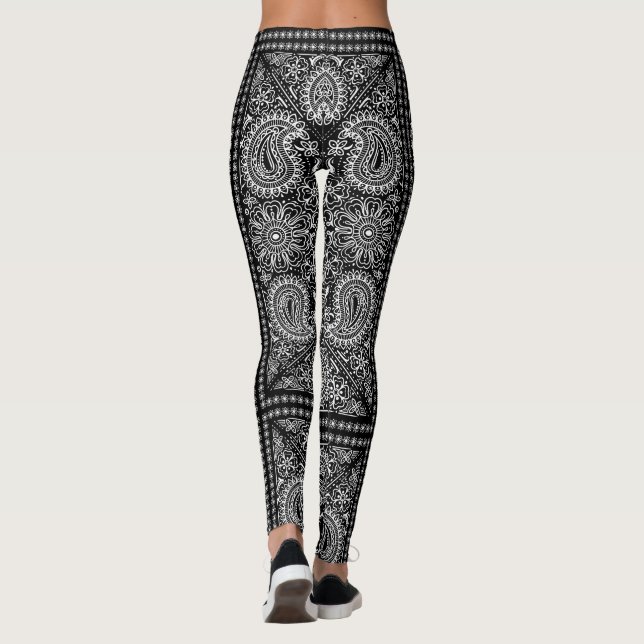 Svart och vit paisley-bandana boho leggings (Baksida)