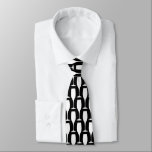 Svart och vit party champagne, flute glasutskrift slips<br><div class="desc">Svart och vit party champagne, flute glastryck med halsen. Roligtens formella tillbehör till Nyårsafton, dräkt, party, födelsedag, bröllop, förlovning, möhippa, kontor, party, mötes och hälsning, datum, bachelorette-parti, bachelor-parti, vineri, vinodling osv. Anpassningsbar färg necktie för honom eller henne. Cute-presentidé för make, brudgumm, pappa, far, medarbetare, chef, vänner, familj, son, brud, par...</div>