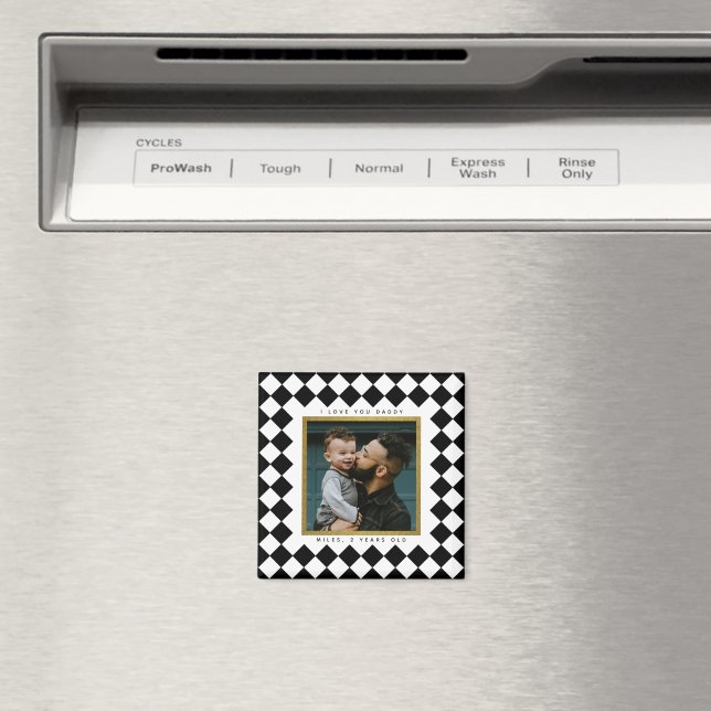 Svart och vit rutig ram med text magnet (In Situ (Dishwasher))