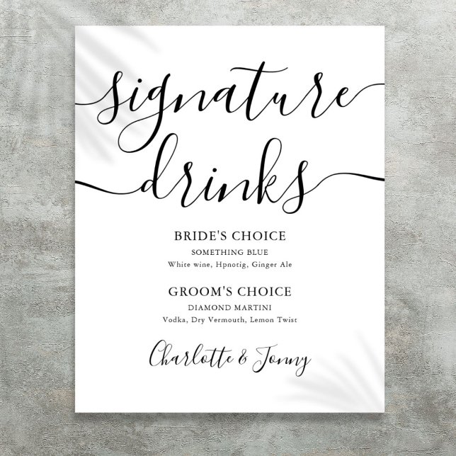 Svart Och Vit Skript Signaturdrycker Skylt (Black And White Script Signature Drinks Sign)