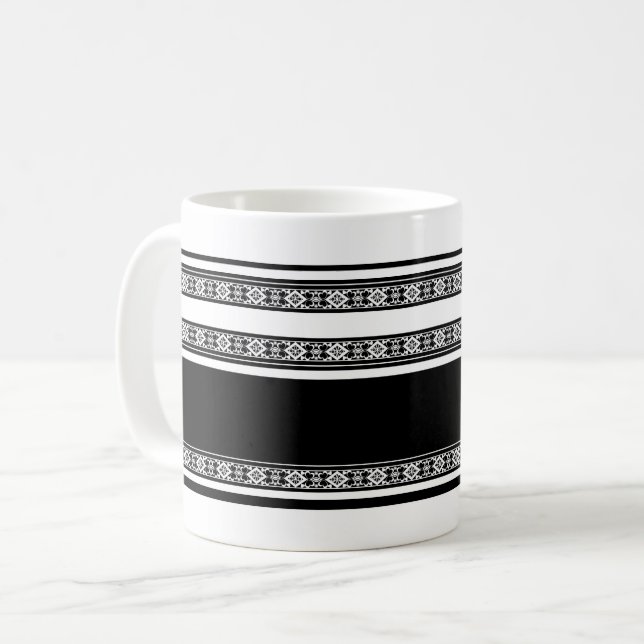 Svart och vit spetsfläta och horisontella ränder kaffemugg (Framsida vänster)