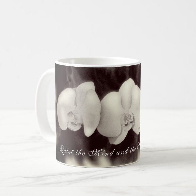 Svart och vit vattenfärgsfärgerchips kaffemugg (Framsida vänster)