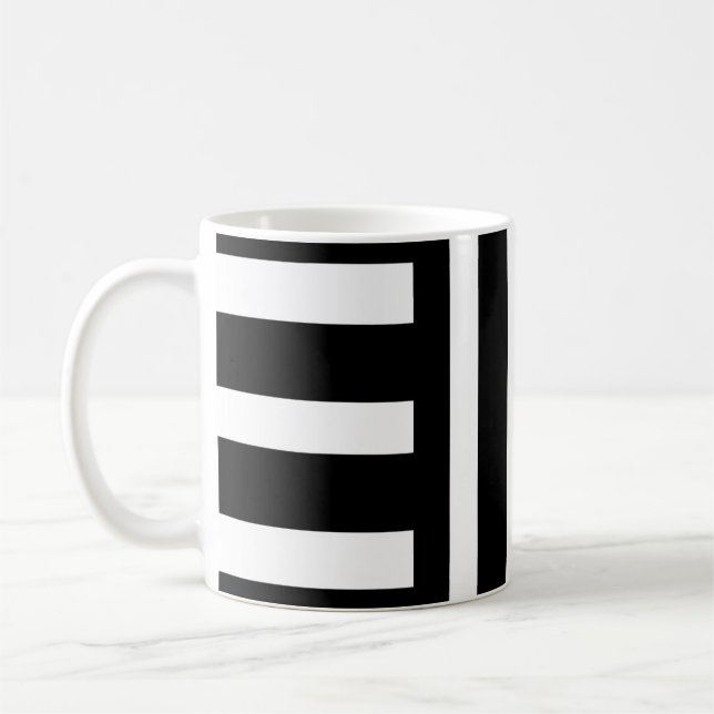 Svart och vita ränder/Abstrakt klassisk mugg (Vänster)