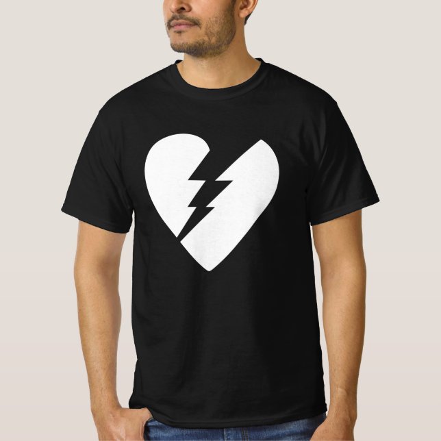 Svart och vitt brutet hjärtvektorkonst t shirt (Framsida)