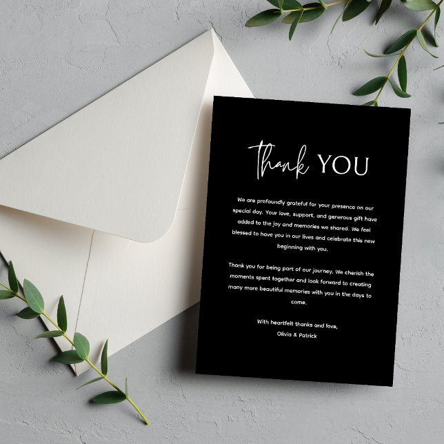 Svart och Vitt Enkelt Modernt Minimalistiskt Bröll Tack Kort (Black and white minimalist thank you card shares heartfelt gratitude with clean, modern elegance.)