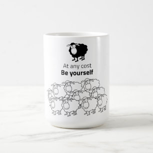 Svart och vitt får kaffemugg