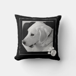 Svart och vitt foto av Cute Hund Best Mamma någons Kudde