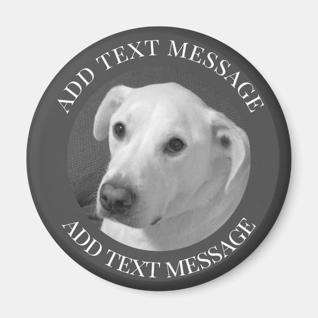 Svart och vitt foto av en vacker, själlös Hund Magnet (Framsidan)