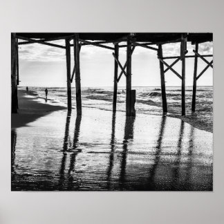 Svart och vitt foto Ocean Isle Beach Pier Poster
