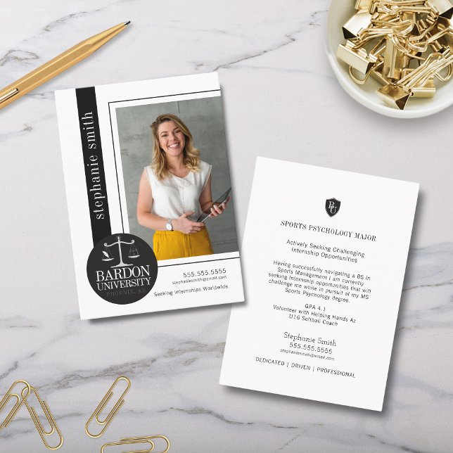 Svart och vitt foto-oversialiserat internetbruk visitkort (Modern black and white college high school internship student profile cards for career advancement)