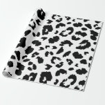 Svart och vitt leopard presentpapper<br><div class="desc">En enkel men slående modern design med en leopard print mönster. Fullständigt anpassade: Du kan ändra bakgrunden och fläckarna färg för att skapa din egen design.</div>