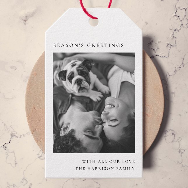 Svart och vitt, minimalistiskt, enkelt julfoto presentetikett (Skapare uppladdad)