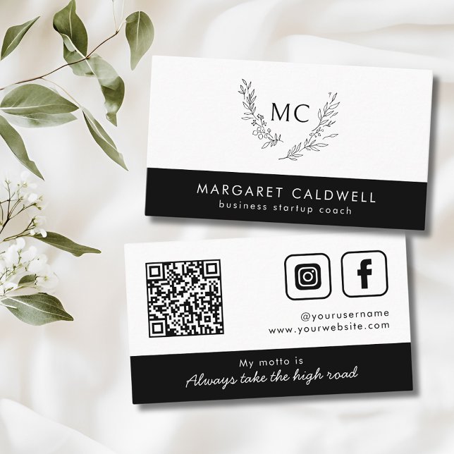 Svart och vitt Monogram andedräkt Visitkort (Black and White Social Media QR Code Monogram Wreath Business Card)