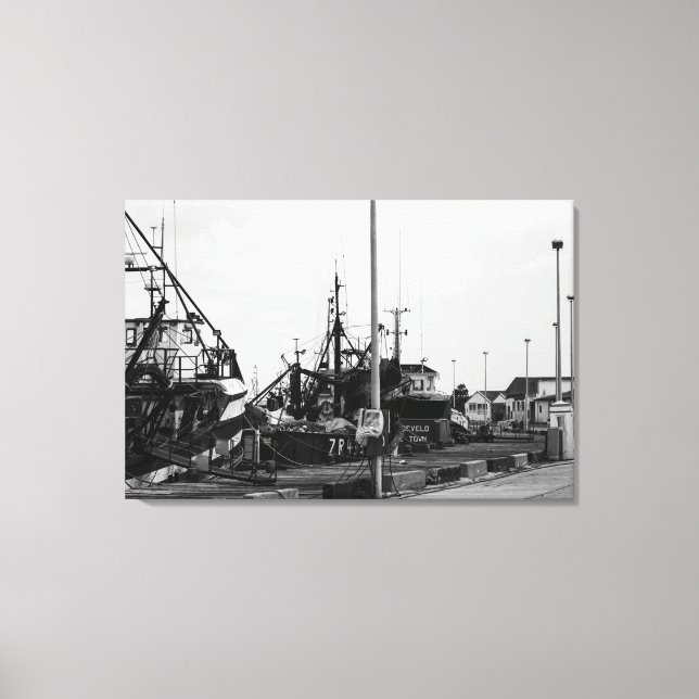 Svart Och Vitt Monokrom Hamn Båtar Canvastryck (Framsida)