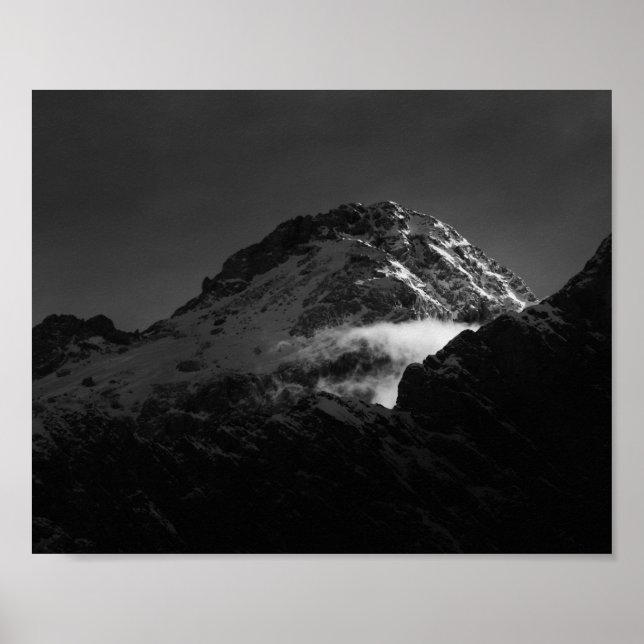 Svart och vitt snöberg poster (Framsidan)