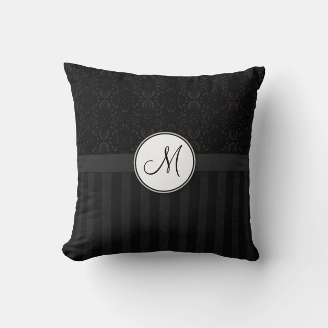 Svart på svart damast och randar med monogramen kudde (Framsida)