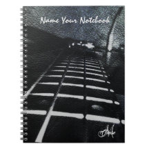 Svart personlig för läderGrungeelbas