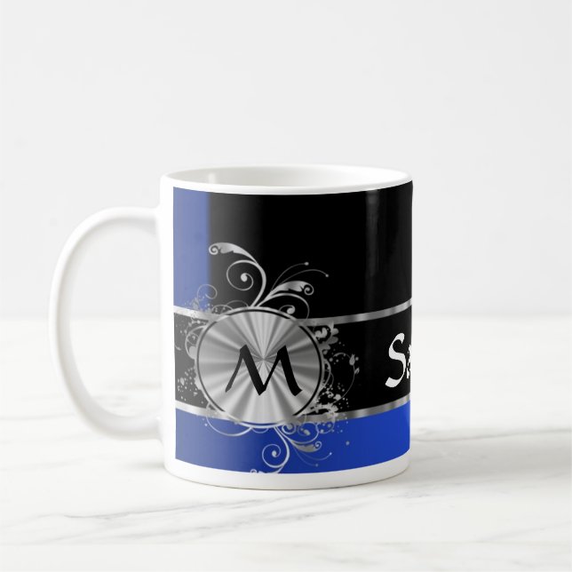 Svart personligblått och silvermonogram kaffemugg (Vänster)