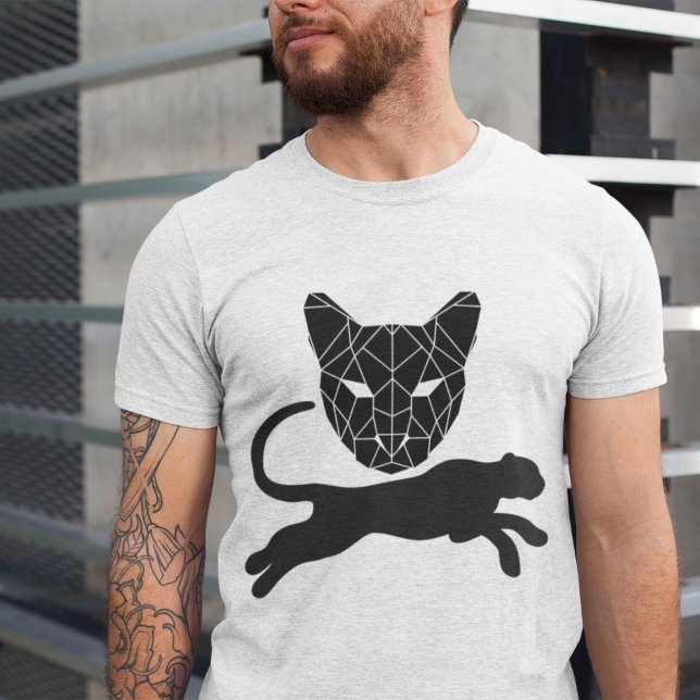 Svart predator i Jungle Manar Women White T Shirt (Skapare uppladdad)