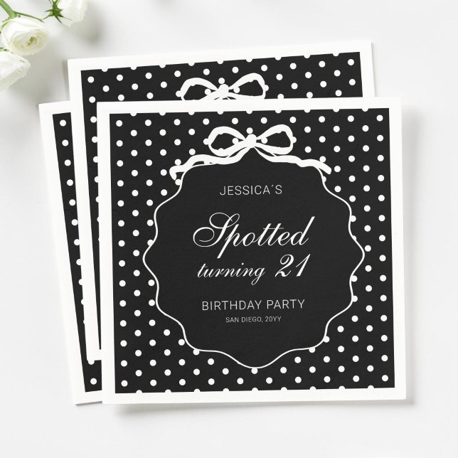 Svart prickig bows med prickar vid 21-årsfirande pappersservett (Black Polka Dot Bow Spotted Turning 21st Birthday Napkins)