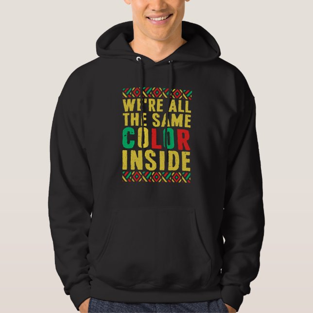 Svart Pride vi är alla samma Färg insida Hoodie (Framsida)