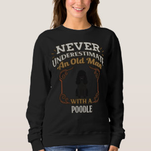 Svart Pudel-ägare har aldrig uppskattat ett gammal T Shirt