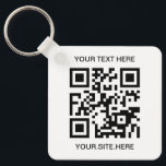 Svart QR-kodfoto Nyckelring<br><div class="desc">Vit och svart QR-koddesign för säljfrämjande åtgärder. Teckensnittet stil och QR-koden kan anpassas. Lägg till ett eget foto om du vill skapa en säljfrämjande nyckelkedja för ditt småföretag.</div>