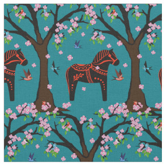 Svart/röd folkdala häst/folkfåglar/blommor 2.7 tyg