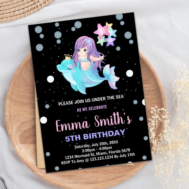 Svart Sjöjungfru: Bjud med delfin Inbjudningar (Black Mermaid Birthday Invitations with dolphin)