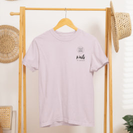Svart skript anställds namn salong logotyp naglar t shirt